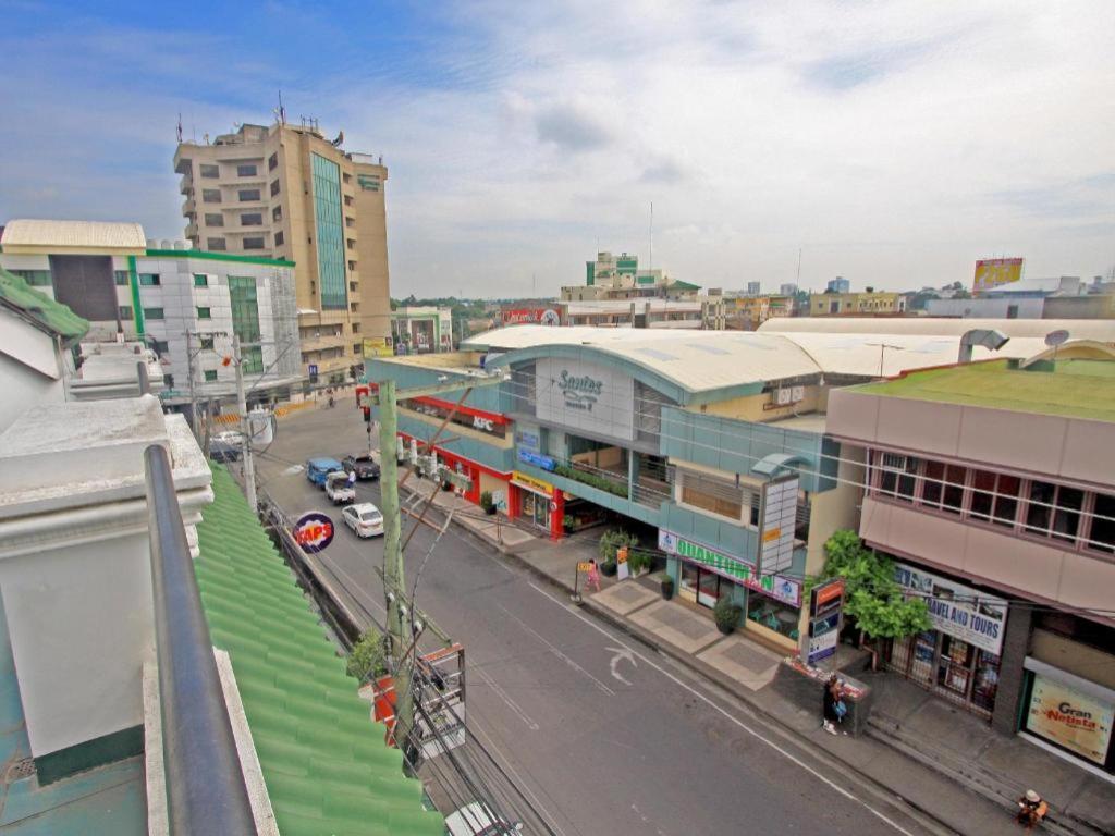 Hotel Galleria Davao City Εξωτερικό φωτογραφία