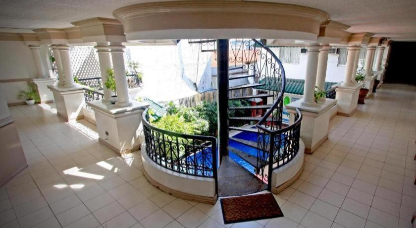 Hotel Galleria Davao City Εξωτερικό φωτογραφία