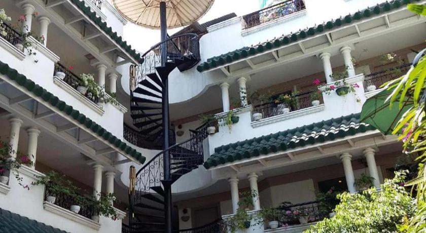 Hotel Galleria Davao City Εξωτερικό φωτογραφία