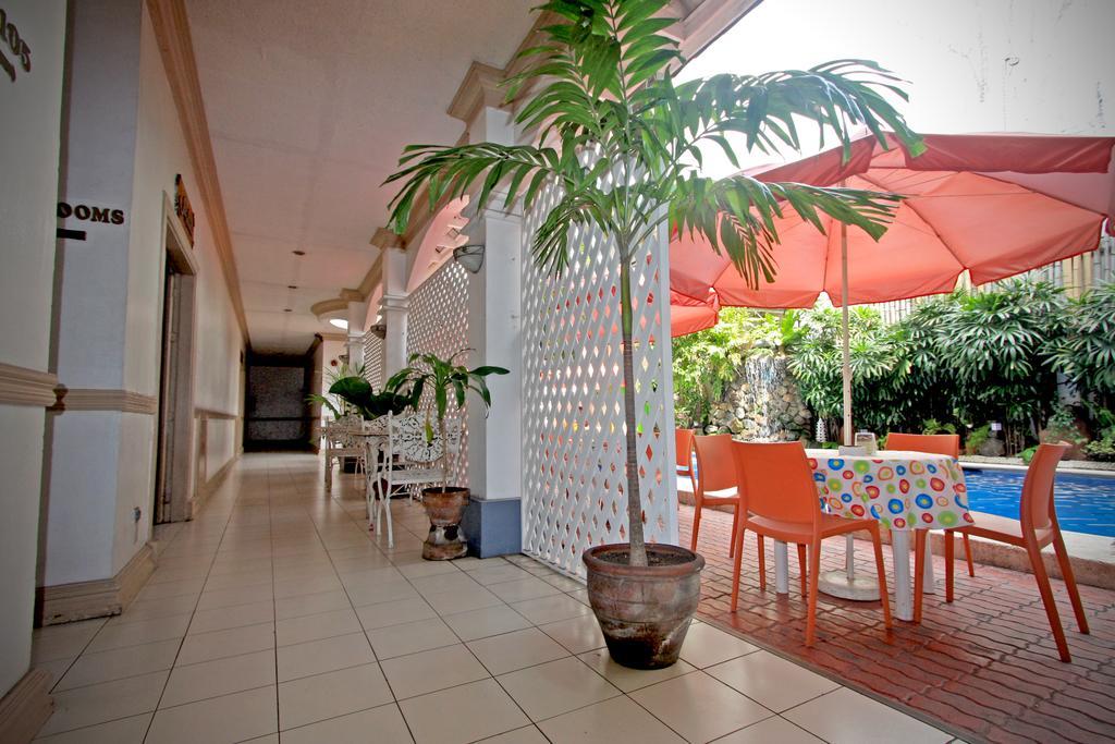 Hotel Galleria Davao City Εξωτερικό φωτογραφία